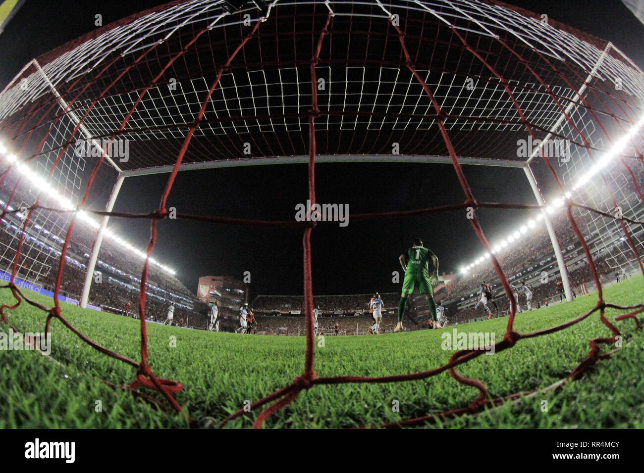 Buenos Aires, Argentina. 23rd February, 2019. : Arias, goalkeeper of Racing, during the derby between Independiente and Racing for Superliga Argentina, this saturday on Libertadores de América Stadium on Buenos Aires, Argentina. ( Credit: Néstor J. Beremblum/Alamy Live News Stock Photo