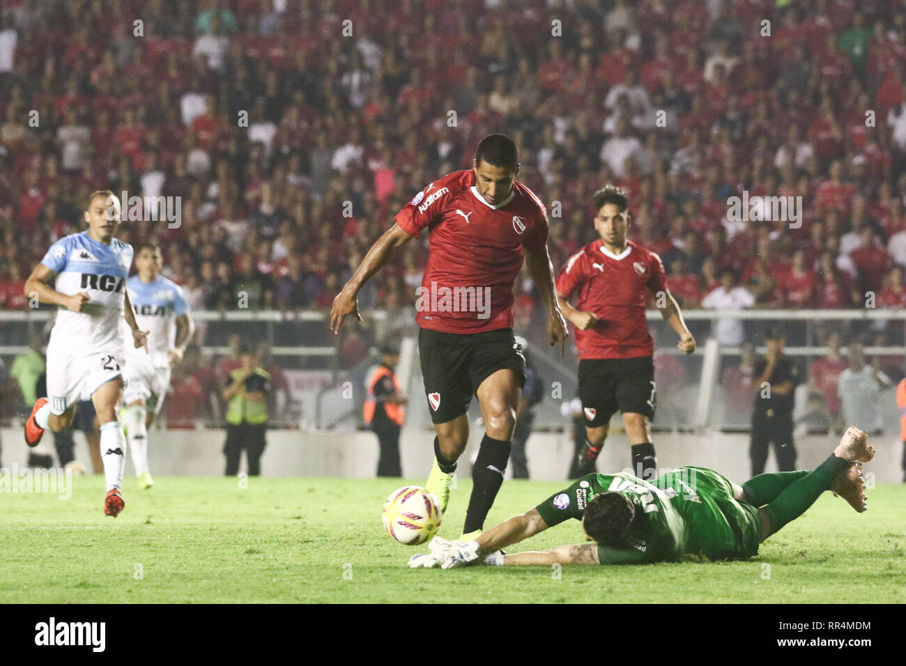 Buenos Aires, Argentina. 23rd February, 2019. : Cecilio Domínguez during the derby between Independiente and Racing for Superliga Argentina, this saturday on Libertadores de América Stadium on Buenos Aires, Argentina. ( Credit: Néstor J. Beremblum/Alamy Live News Stock Photo