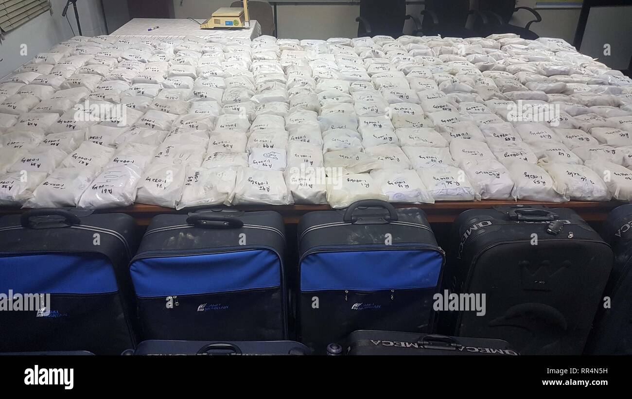 (190224) -- COLOMBO, Feb. 24, 2019 (Xinhua) -- Photo taken on Feb. 24, 2019 shows the seized heroin in Colombo, Sri Lanka. Sri Lankan police on Sunday seized the largest haul of heroin discovered in the island country from a car park in Kollupitiya of capital Colombo, local media reports said. (Xinhua/Ajith Perera) Stock Photo