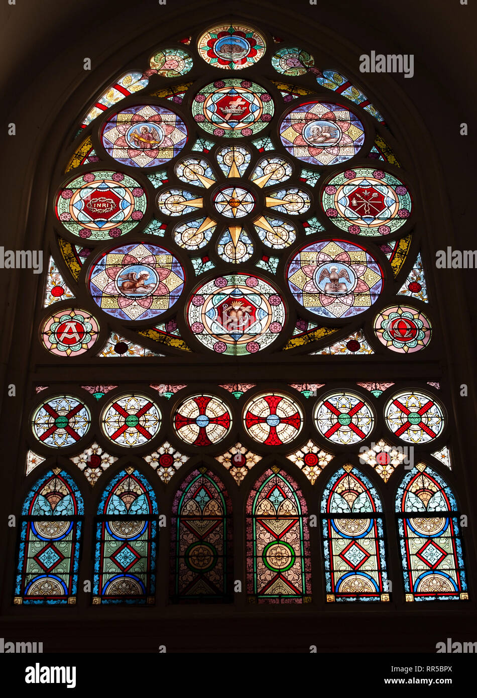 Large stained glass window hires stock photography and images Alamy