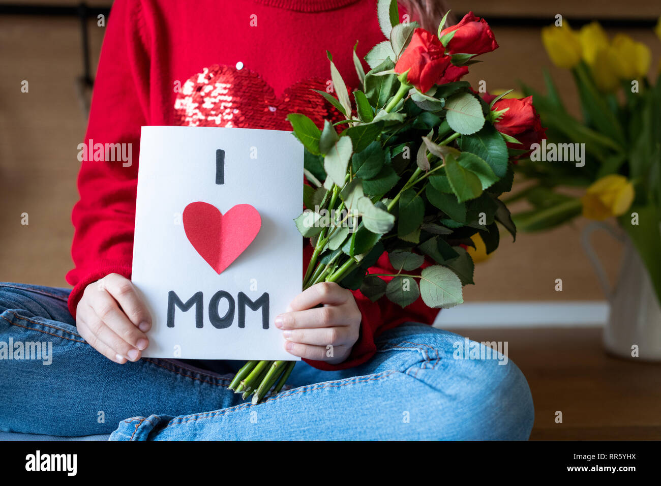 Happy Birthday Card Red Roses Stock Photos Happy Birthday Card