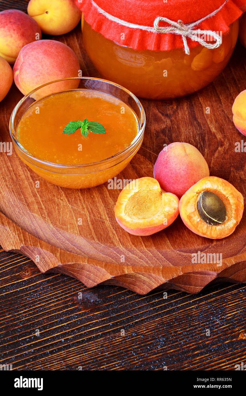 Peach jam jar hi-res stock photography and images - Alamy