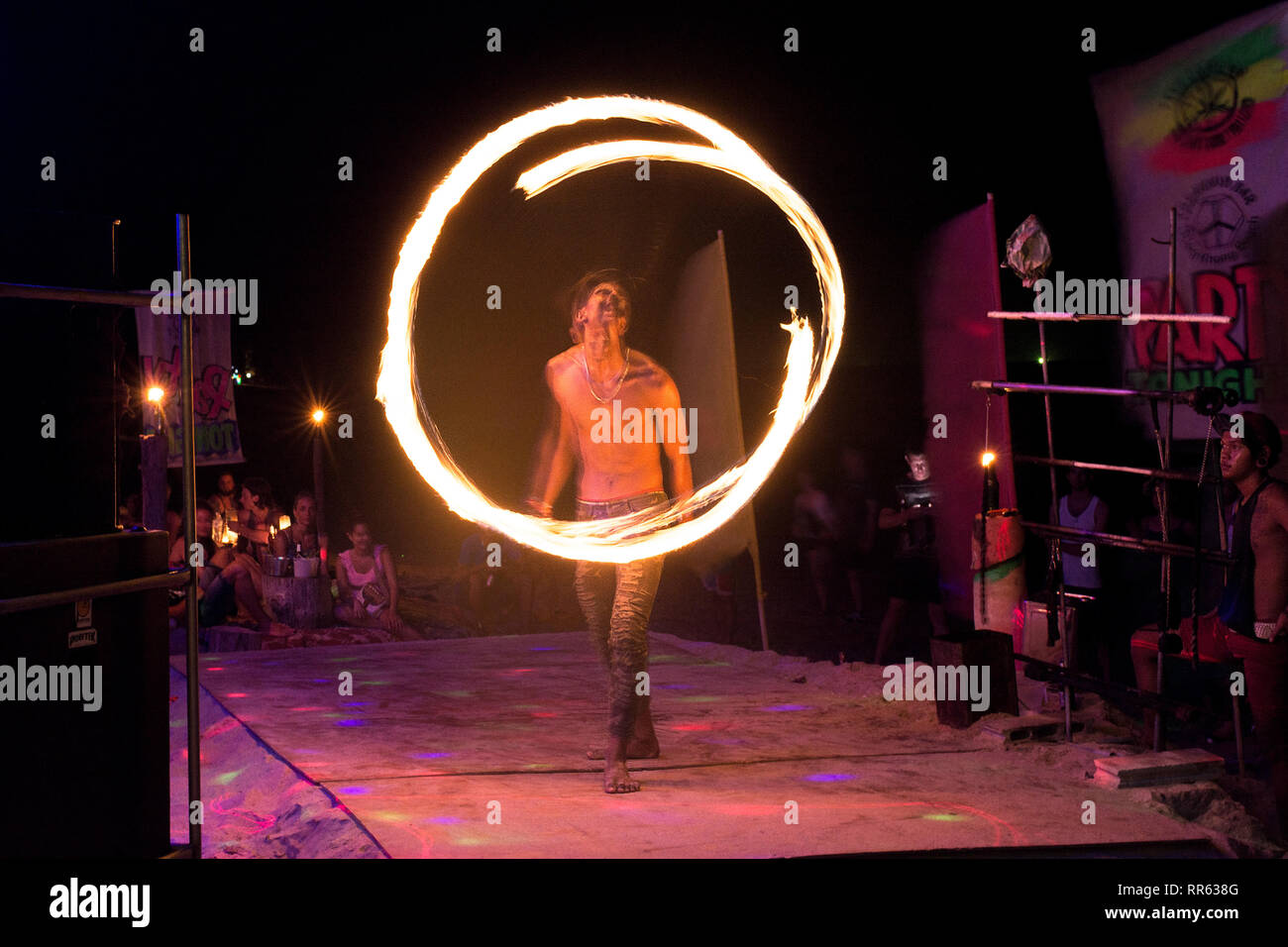 Fire circles hi-res stock photography and images - Alamy