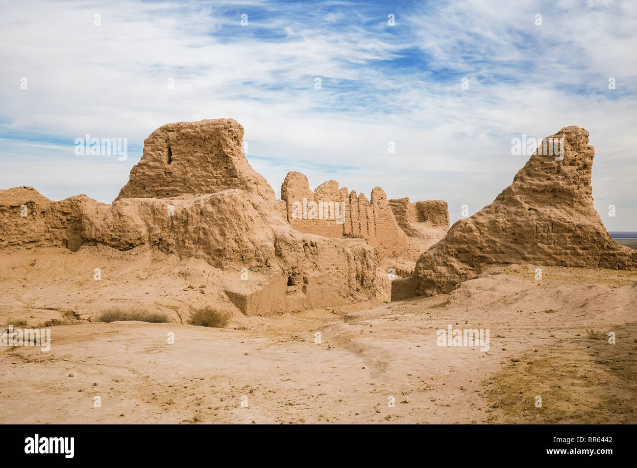 Ruins of the Ayaz-Kala fortress of ancient Khorezm in Kyzylkum desert, Uzbekistan Stock Photo