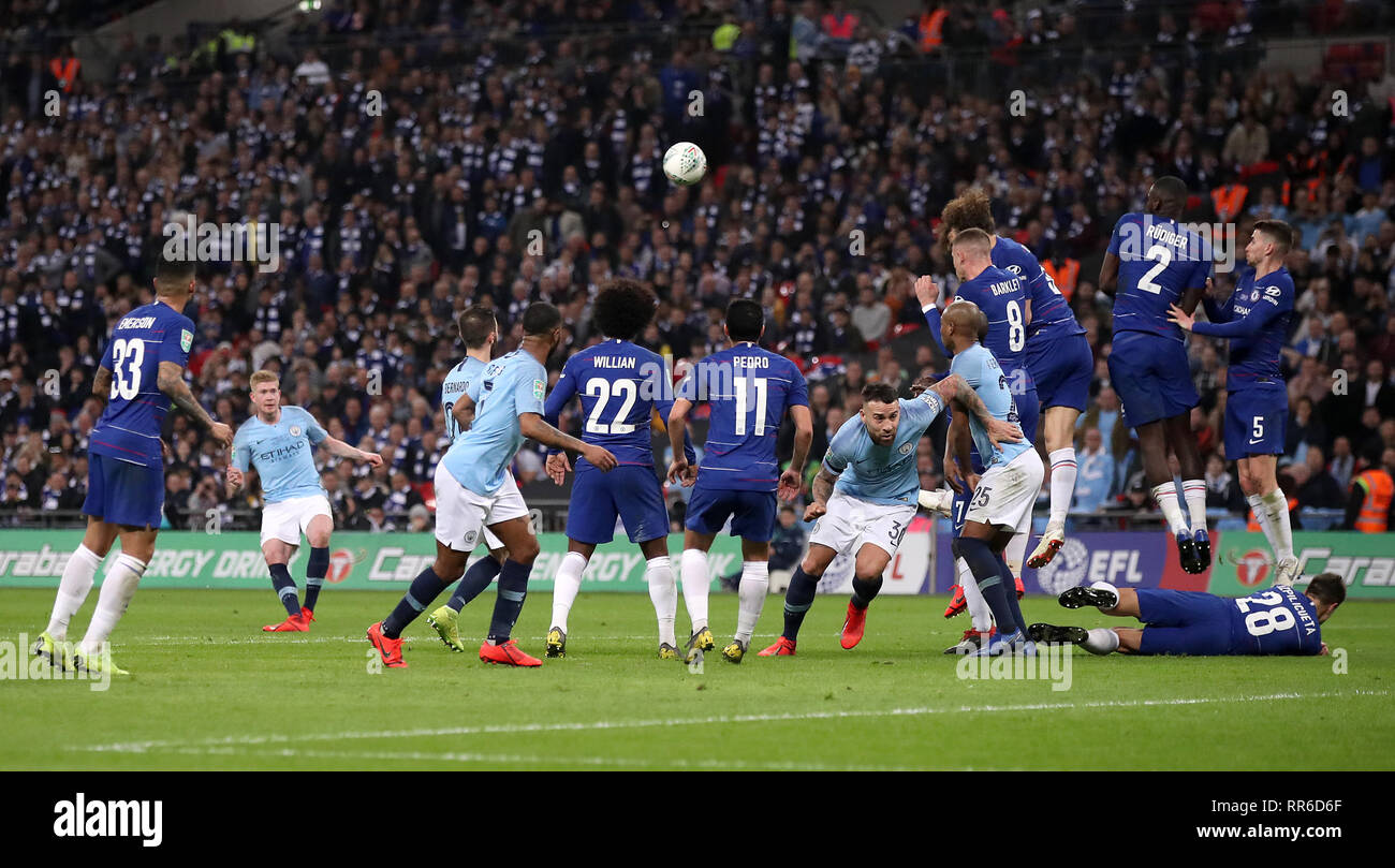 Manchester City's Kevin De Bruyne hits his freekick over the crossbar