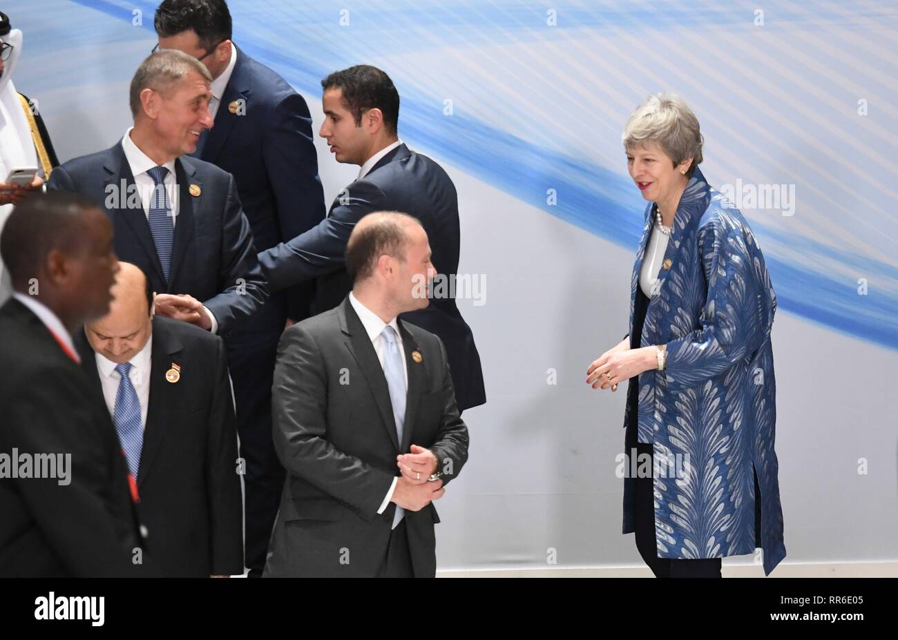 Prime Minister Theresa May speak to leaders during the EU-League of Arab States Summit in Sharm El-Sheikh, Egypt. Stock Photo