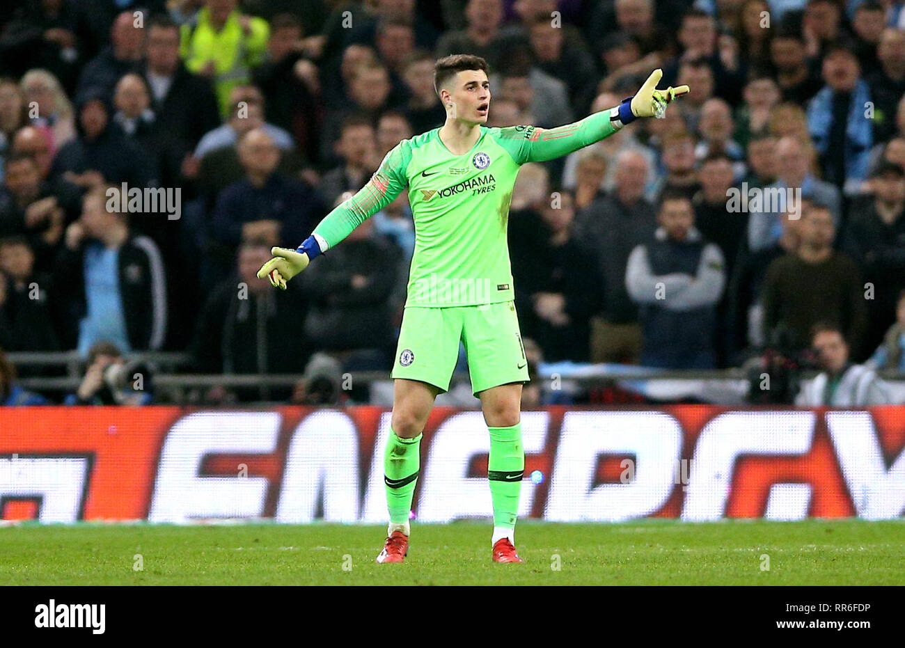 Chelsea goalkeeper Kepa Arrizabalaga refuses to be substituted during