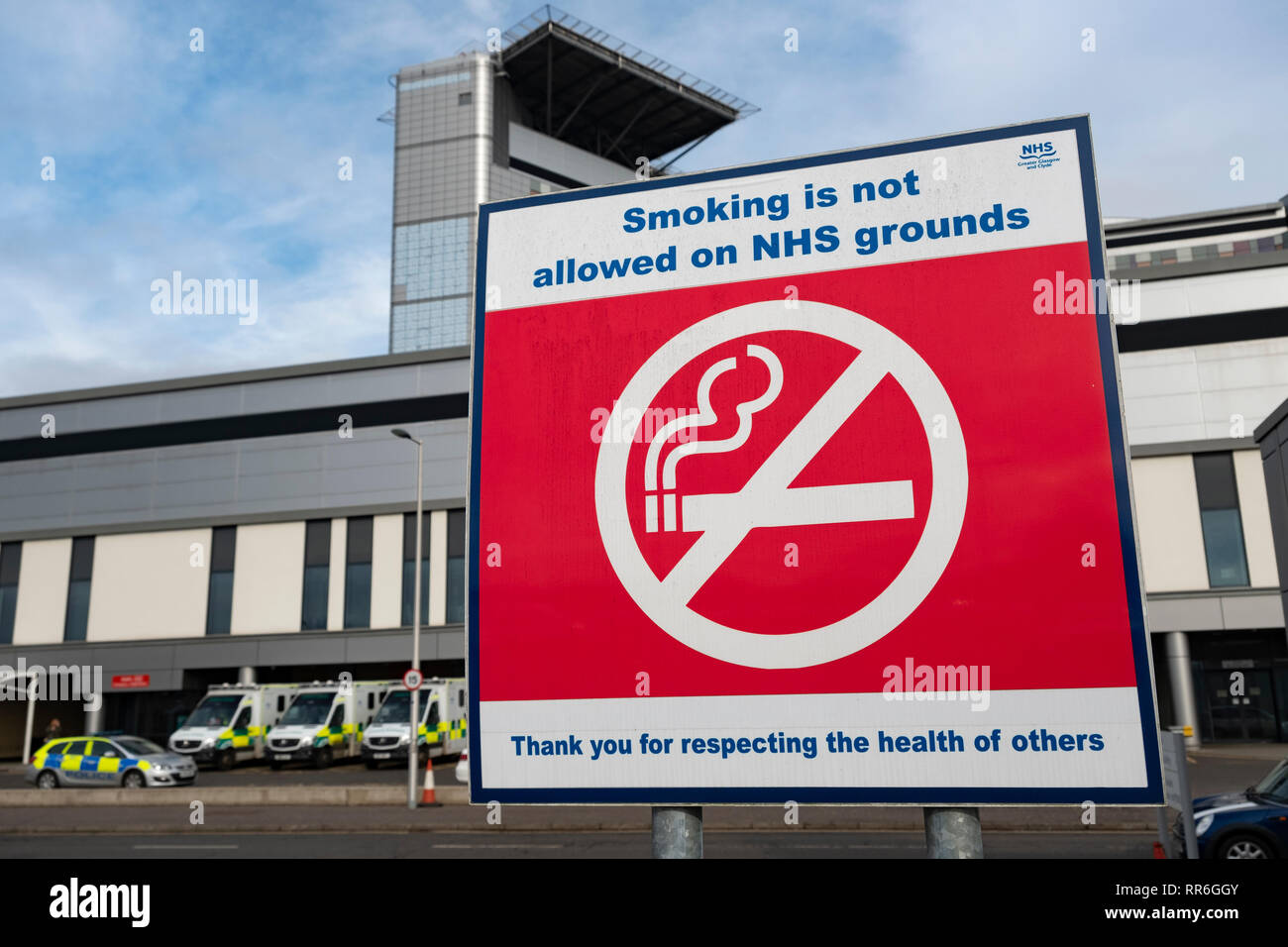 No Smoking Sign In Outdoor Area At Queen Elizabeth University