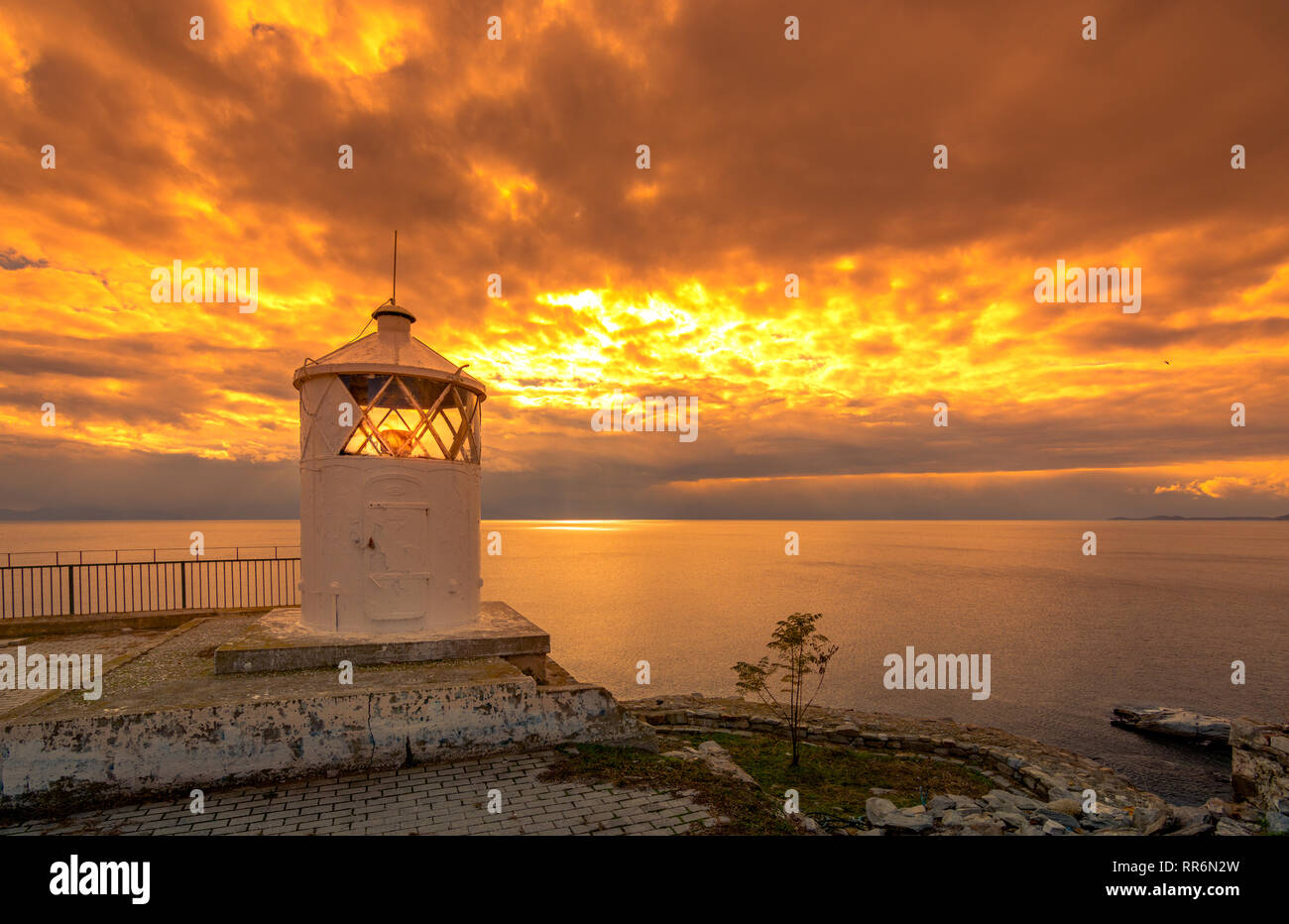 the-lighthouse-in-kavala-greece-stock-photo-alamy