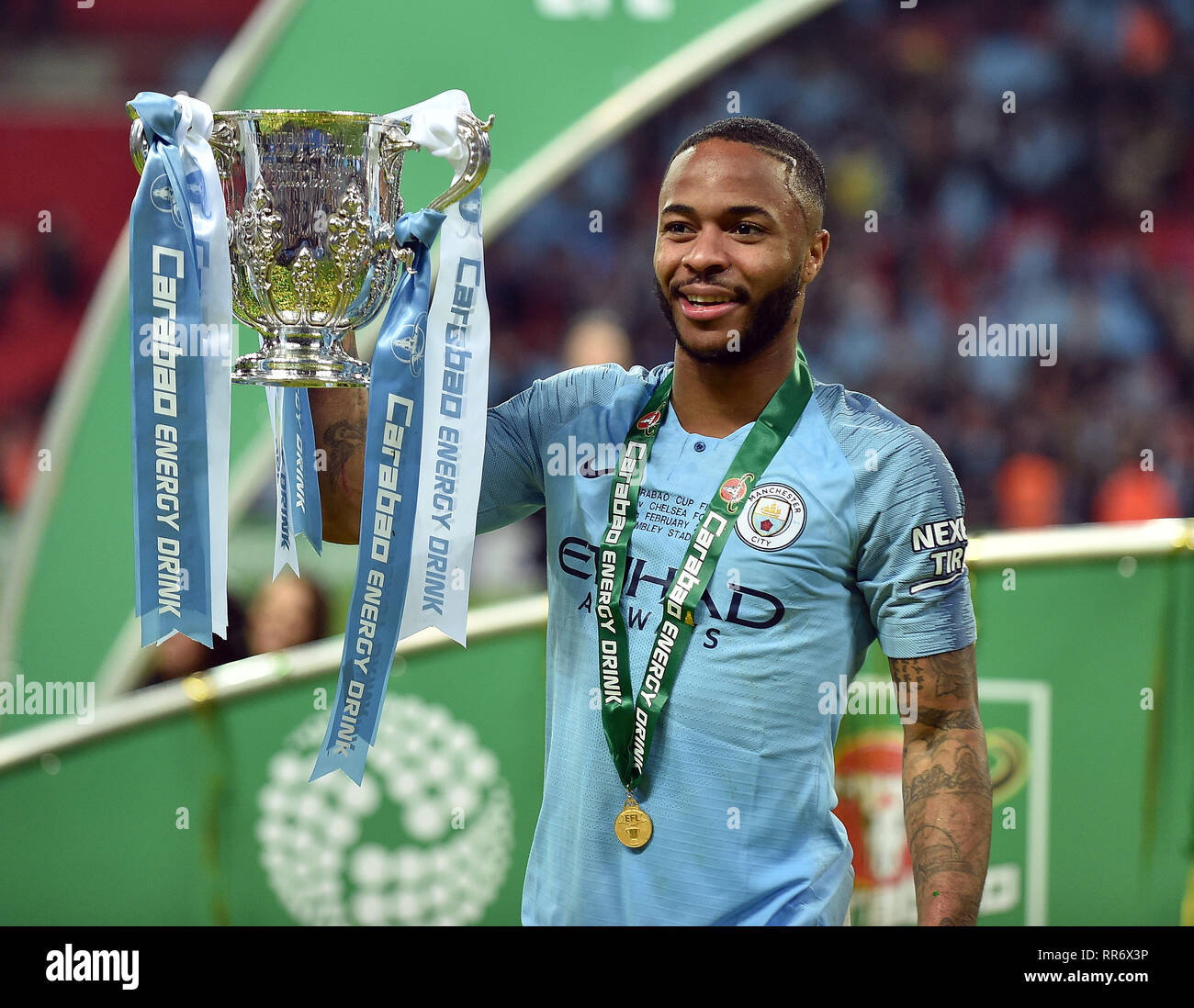 Efl championship trophy hi-res stock photography and images - Alamy