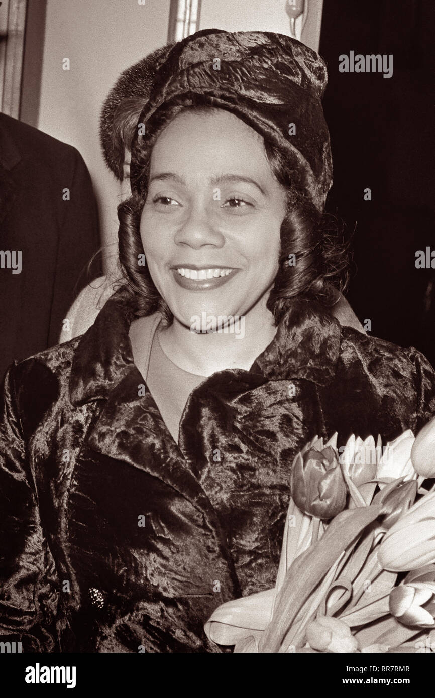 Coretta Scott King arriving at Schiphol Airport in Amsterdam, Holland on February 10, 1970 to promote her book, My Life with Martin Luther King, Jr. Stock Photo