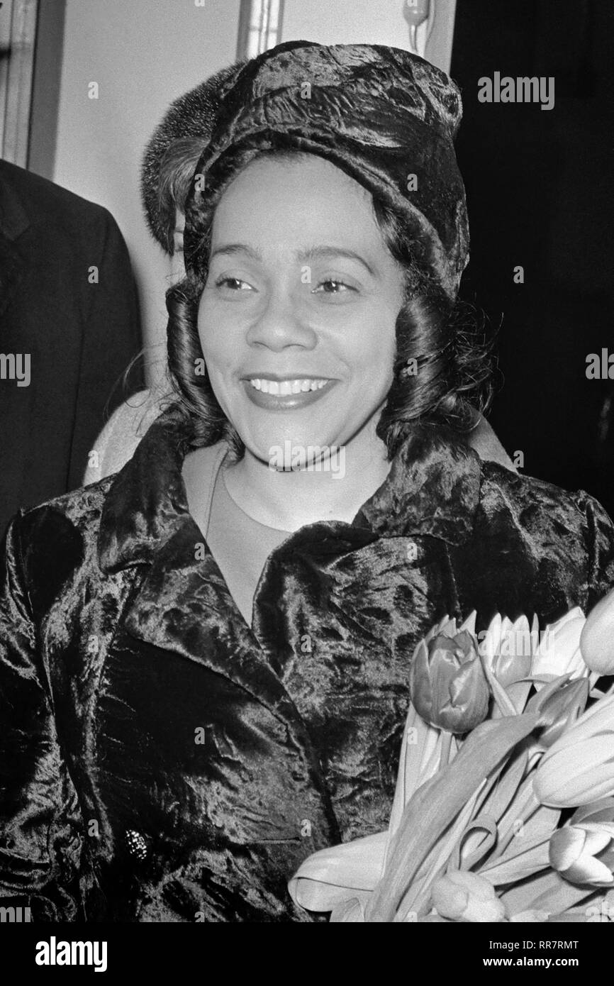 Coretta Scott King arriving at Schiphol Airport in Amsterdam, Holland on February 10, 1970 to promote her book, My Life with Martin Luther King, Jr. Stock Photo