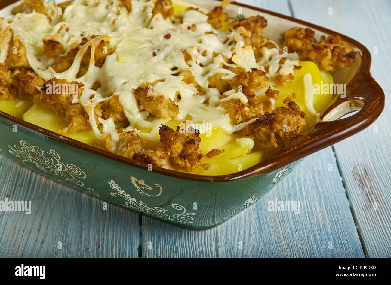 Hamburger Potato Casserole with ground beef, cheese and potatoes like a