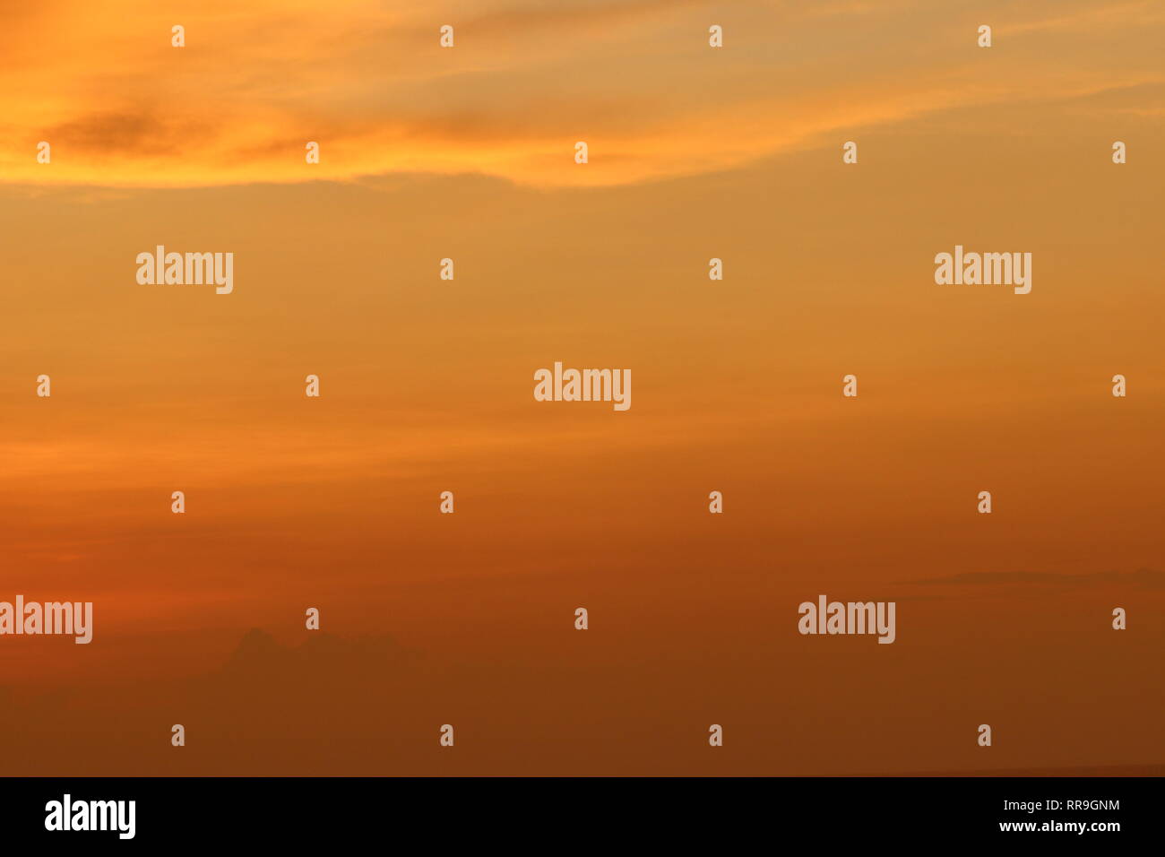 Clear beautiful evening sky hi-res stock photography and images - Alamy