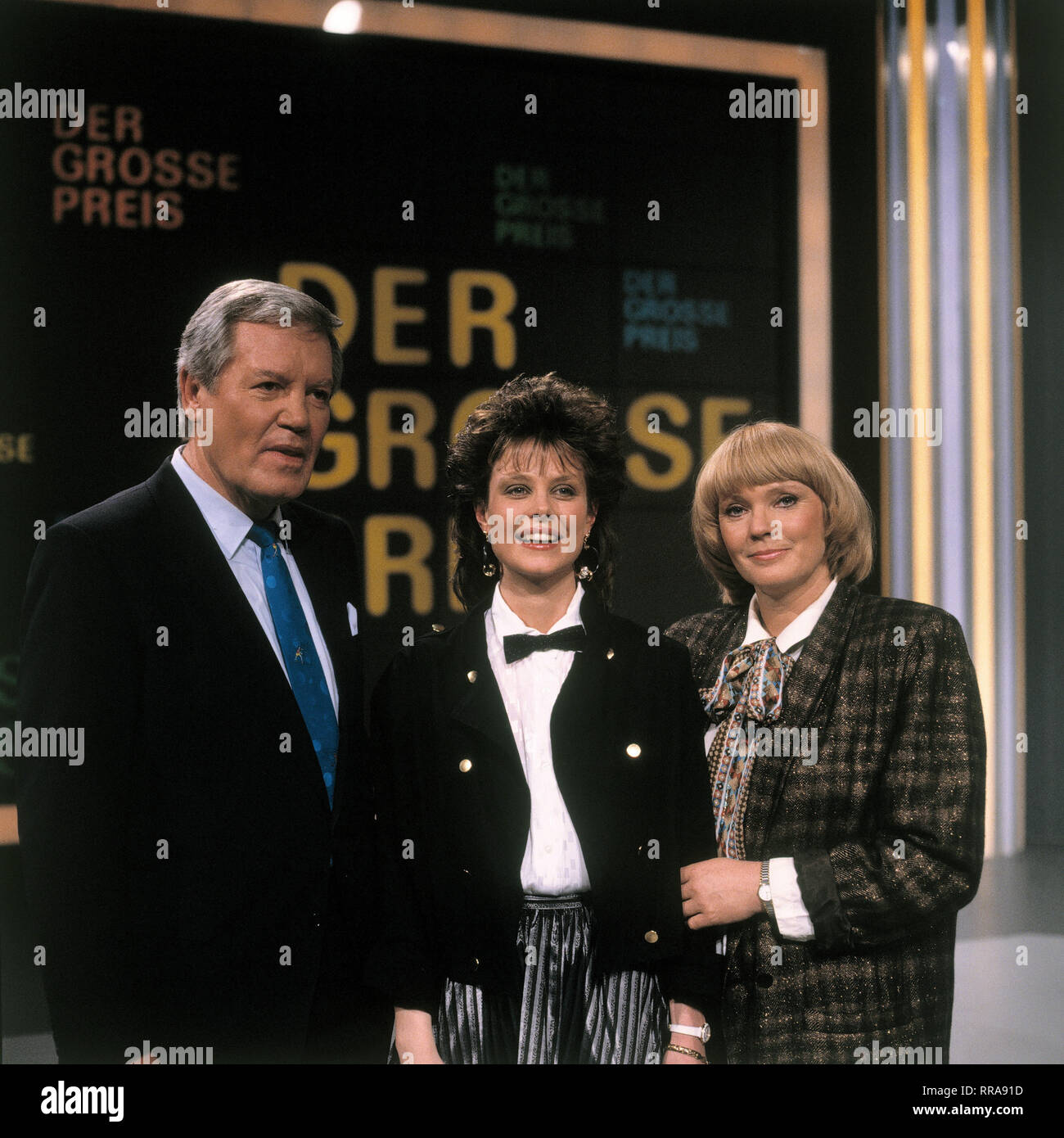 DER GROSSE PREIS / WIM THOELKE mit neuer Assistentin KAROLINE REINHARDT und BEATE HOPF, 1988 EM / Überschrift: DER GROSSE PREIS Stock Photo