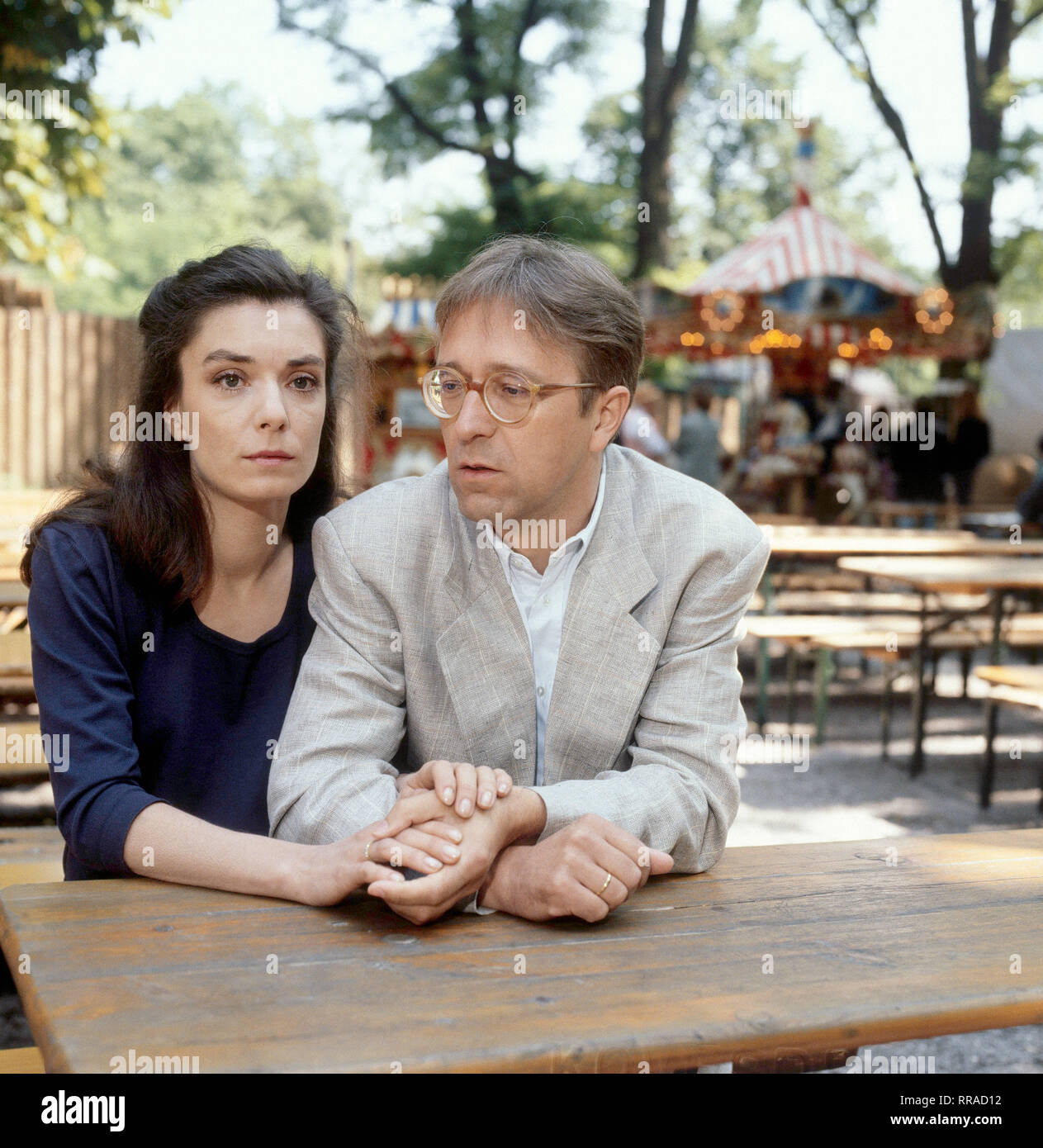 DERRICK / Diebachs Frau / D 1989 / Alfred Weidenmann / IRENE CLARIN