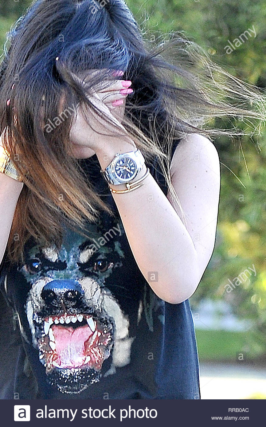 West Hollywood Ca Kylie Jenner Steps Out In West Hollywood