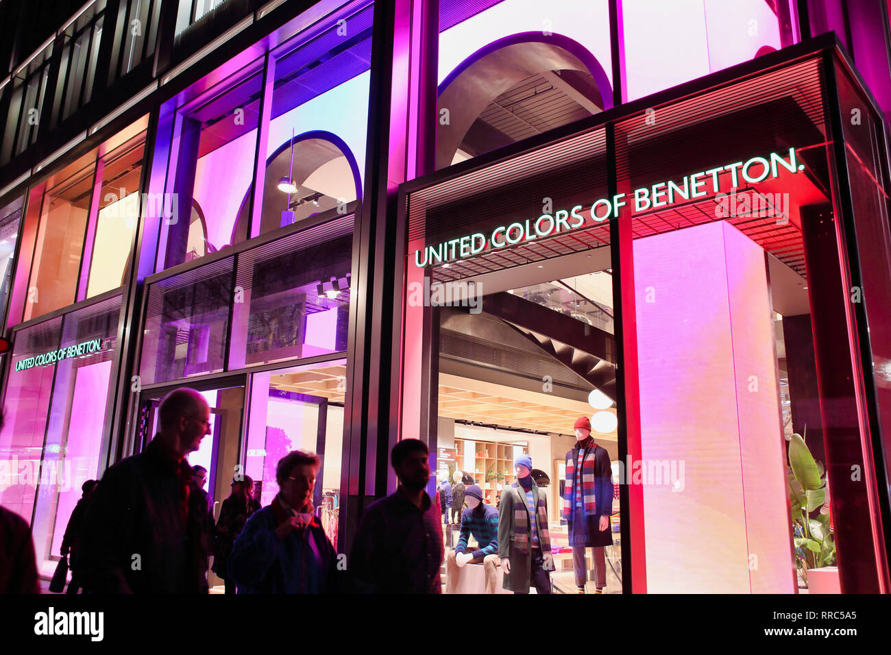 United colours of benetton hi-res stock photography and images - Alamy