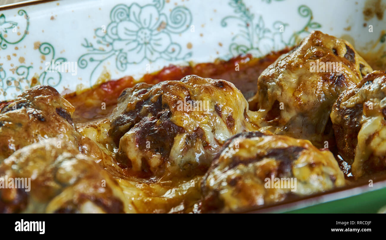 Meatball Sub Casserole, super easy casserole dish that tastes like a