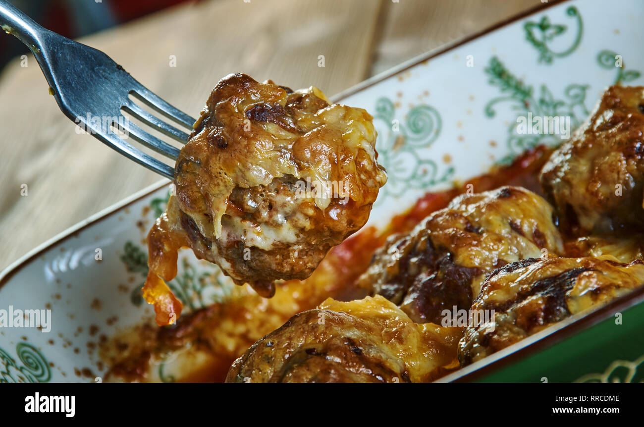 Meatball Sub Casserole, super easy casserole dish that tastes like a