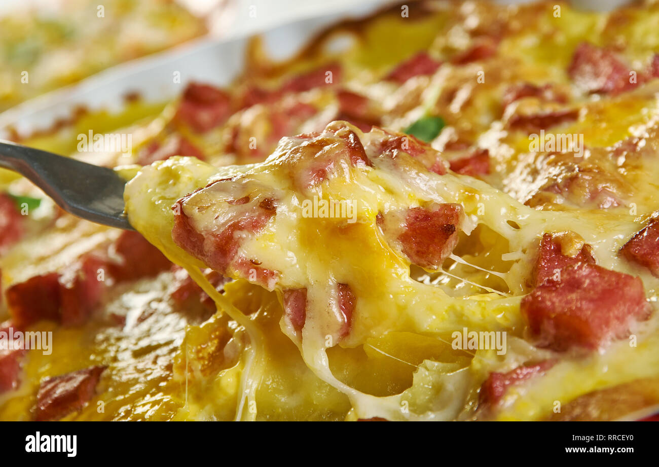 Twice baked potato casserole hires stock photography and images Alamy