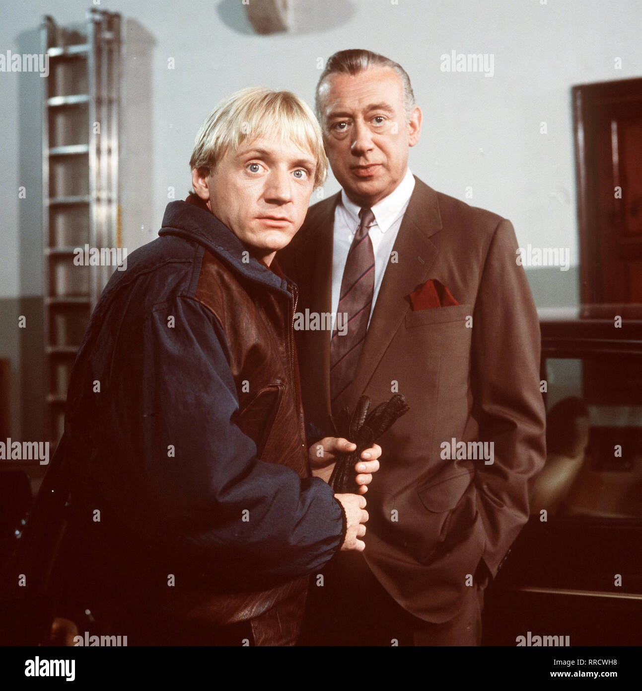 Derrick Todlicher Ausweg Hanna Schieda Ist Auf Bestialische