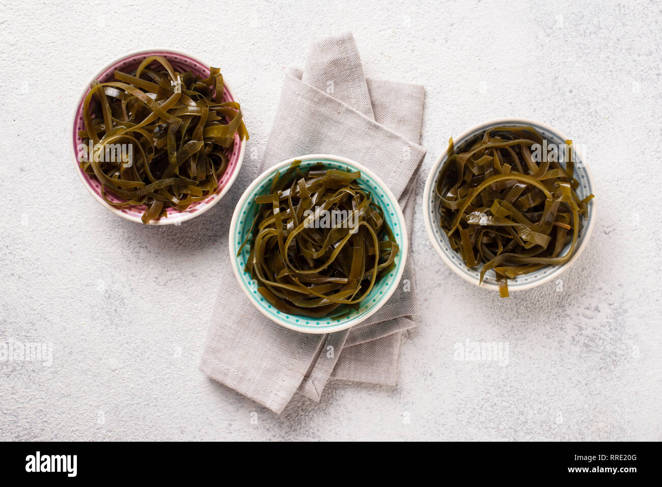 Seaweed salad with sesame seeds Stock Photo Alamy