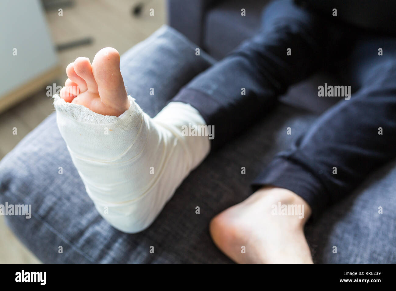 Leg bandage pillow hires stock photography and images Alamy