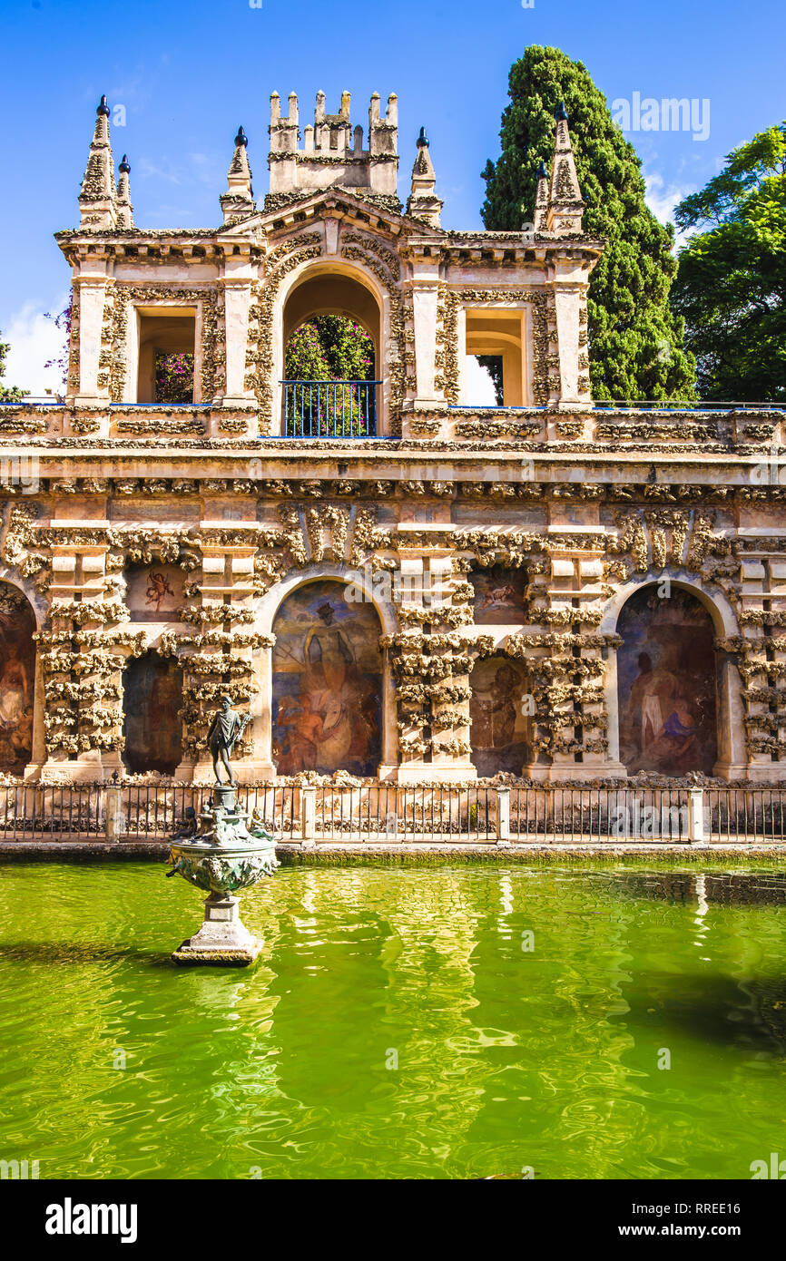 View at the Mercury Pond of the Real Alcazar, UNESCO World Heritage Site, Sevilla, Andalusia, Spain Stock Photo