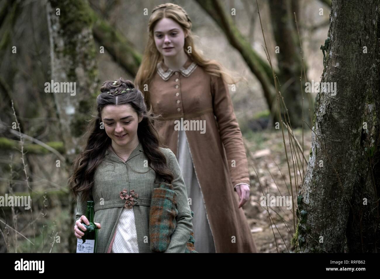 MAISIE WILLIAMS, ELLE FANNING, MARY SHELLEY, 2017 Stock Photo - Alamy