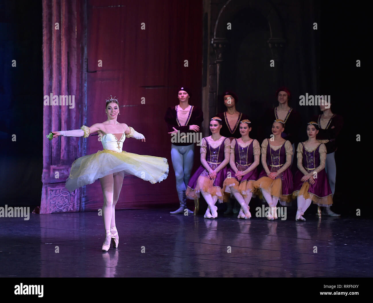 Ballet Show High Resolution Stock Photography and Images - Alamy