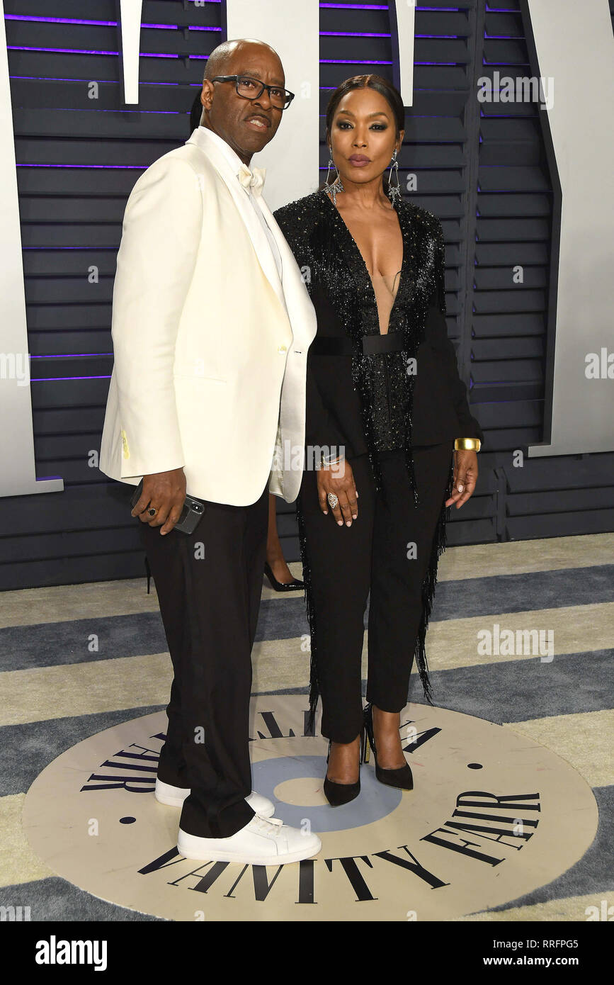 Los Angeles, California, USA. 24th Feb, 2019. 24 February 2019 - Los Angeles, California - Courtney B. Vance, Angela Bassett. 2019 Vanity Fair Oscar Party following the 91st Academy Awards held at the Wallis Annenberg Center for the Performing Arts. Photo Credit: Birdie Thompson/AdMedia Credit: Birdie Thompson/AdMedia/ZUMA Wire/Alamy Live News Stock Photo