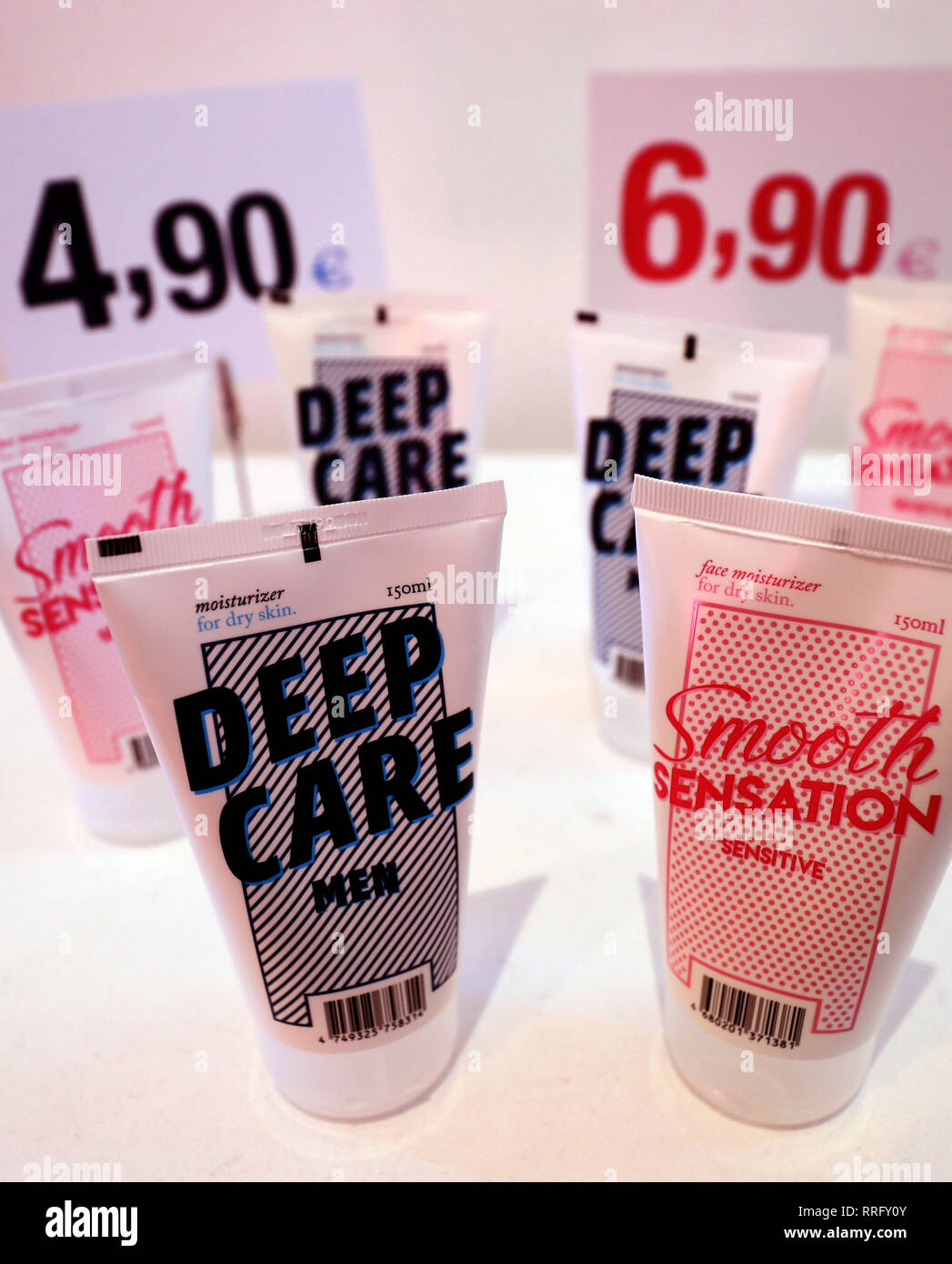 Hamburg Germany 26th Feb 19 Care Products For Men And Women Will Be Shown At A Press Event Organised By Verbraucherzentrale Hamburg And The Agency Serviceplan Campaign International Under The Motto Red
