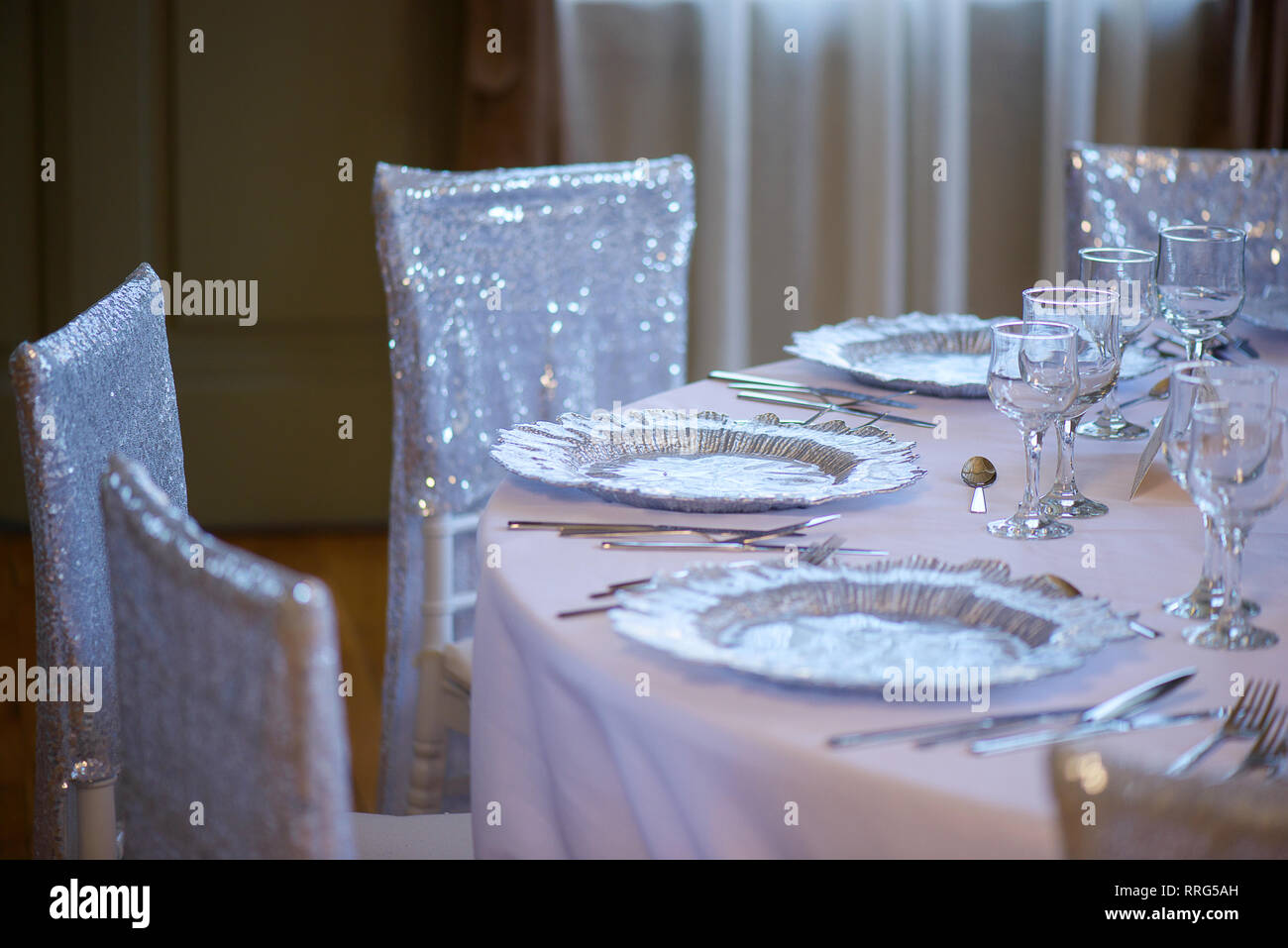 Elegant sitting arrangement at a fine dining restaurant or event