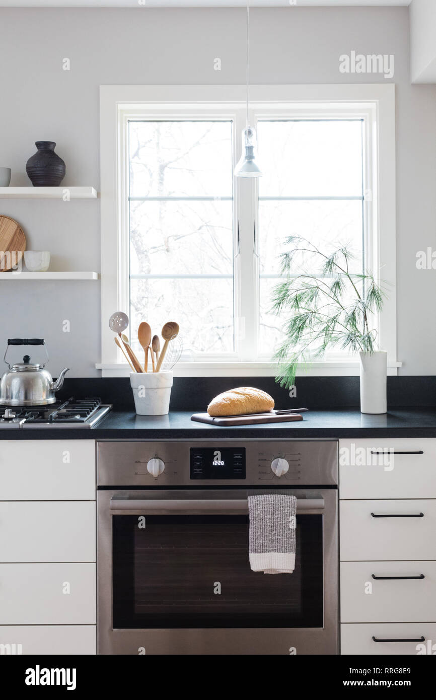 Simple White Kitchen Stock Photo - Alamy