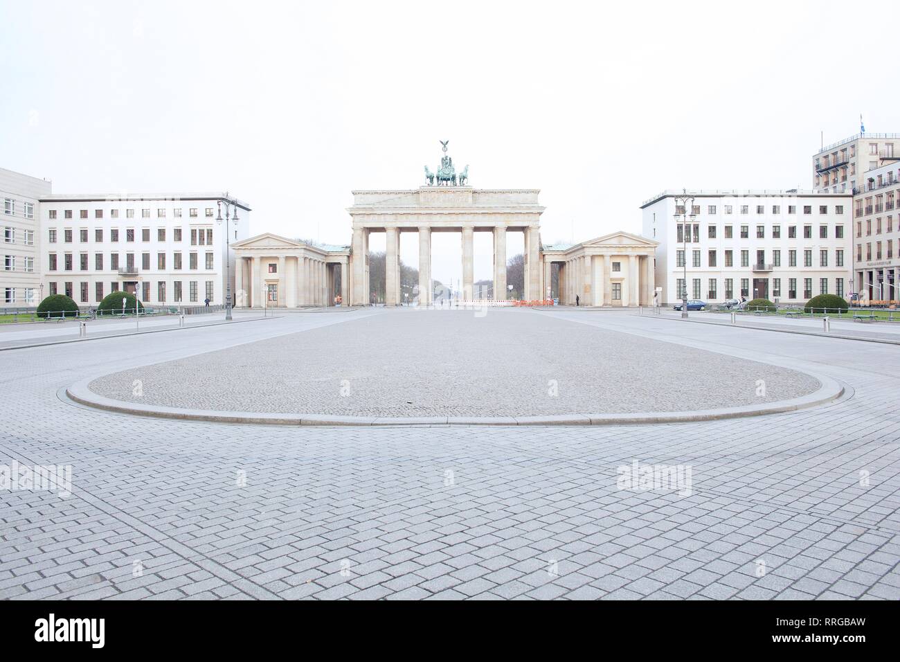 The brandenburg gate berlin germany hi-res stock photography and images ...
