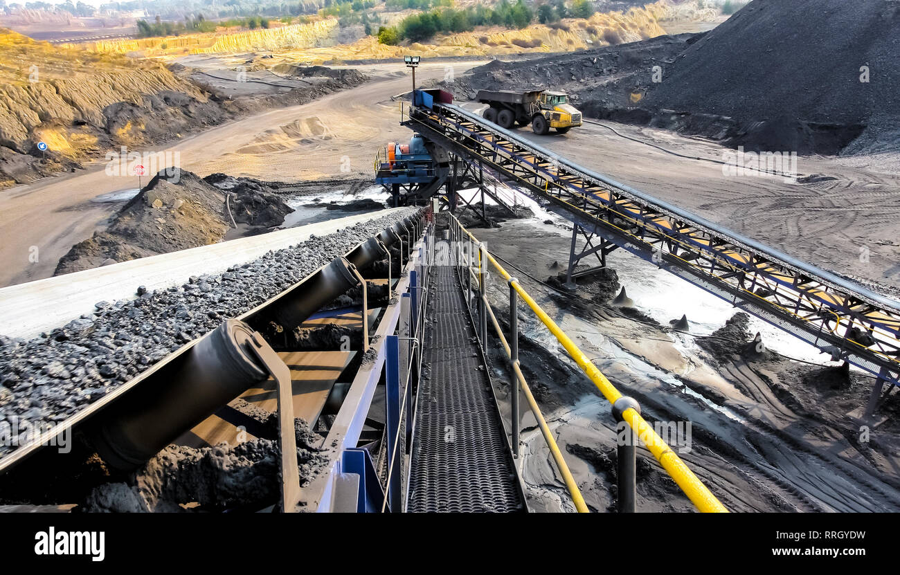 Black coal on a conveyor belt hires stock photography and images Alamy