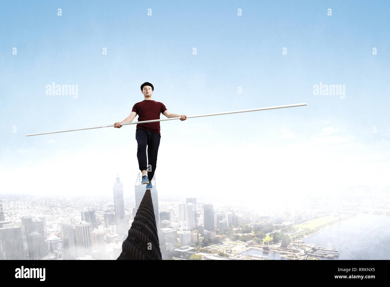 где ходить по канату. с михалков канатоходцы. канатоходец вид сверху. где ходить по канату. небоскребы канатоходец.