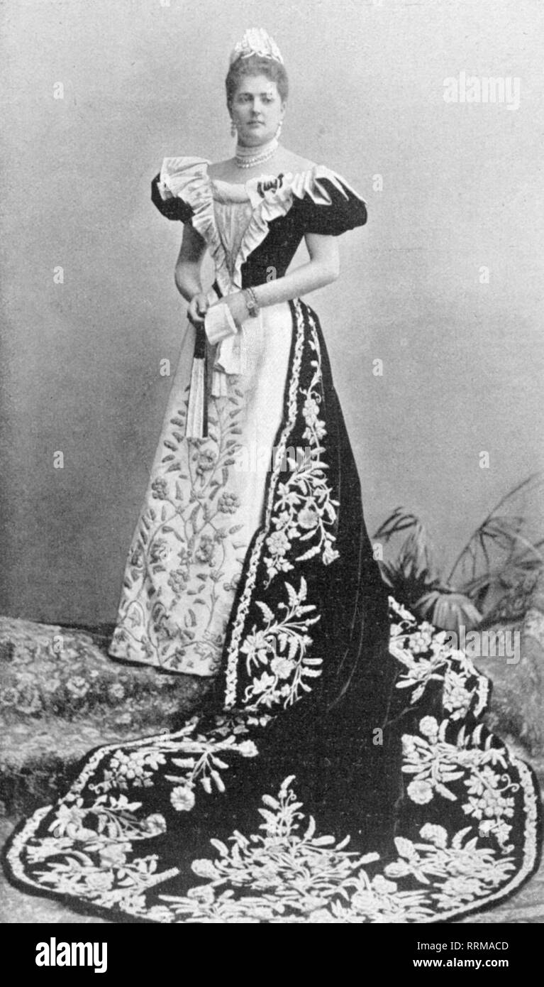 Salm-Reifferscheidt-Krautheim-Dyck, Marie Dorothea Princess of, 27.3.1873 - 1.2.1945, German noble woman, full length, after photograph, circa 1900, Additional-Rights-Clearance-Info-Not-Available Stock Photo