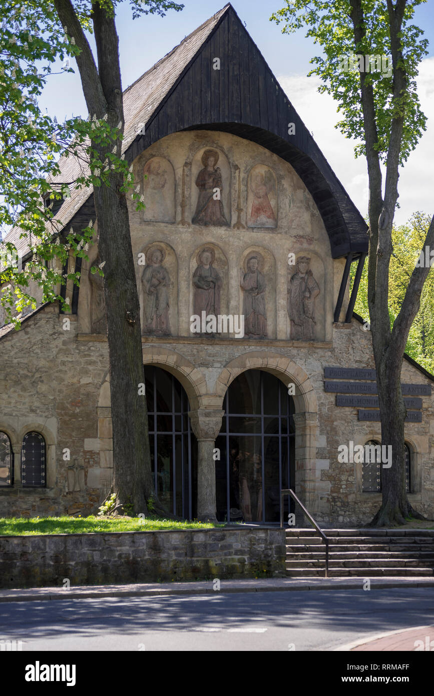 Domvorhalle der ehemaligen Pfalz Stiftskirche, Goslar, Harz, Niedersachsen, Deutschland Stock Photo