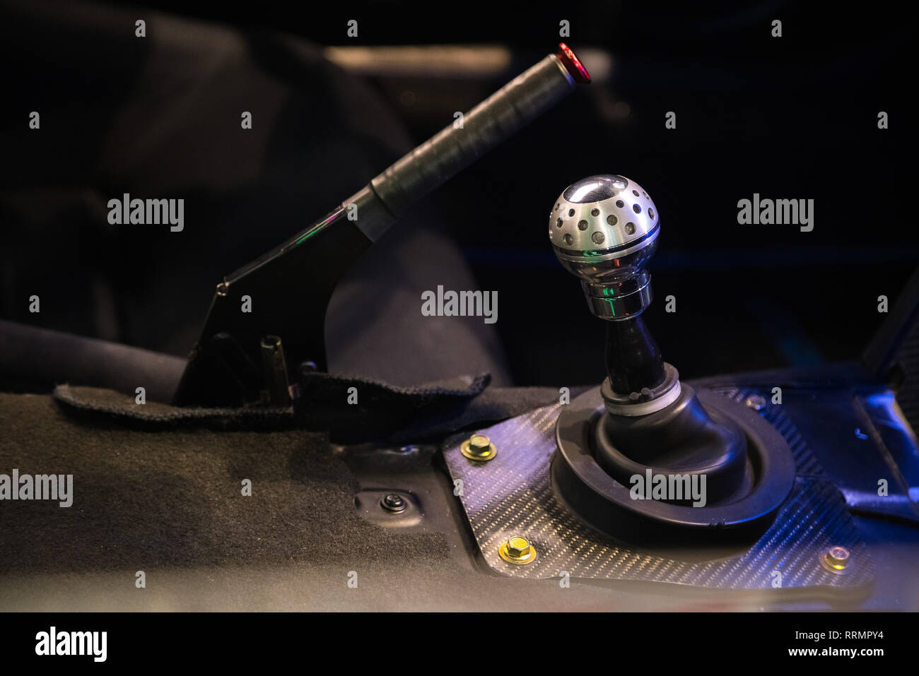 Manual gearbox hires stock photography and images Alamy