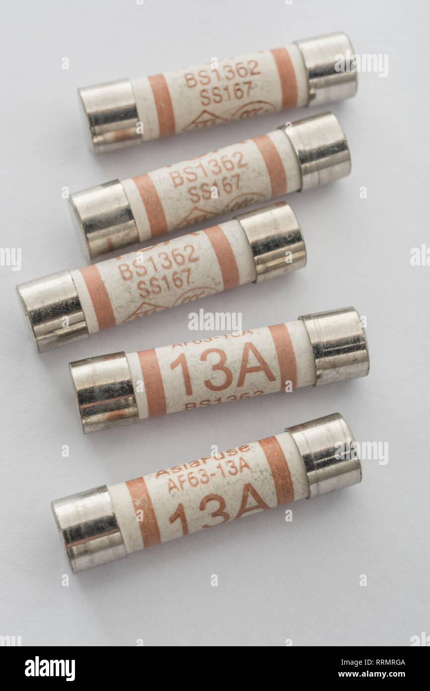 13 Amp household ceramic cartridge fuses Stock Photo Alamy