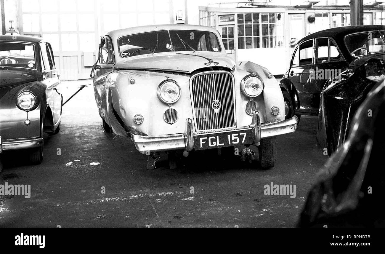 Jaguar mk vii hires stock photography and images Alamy