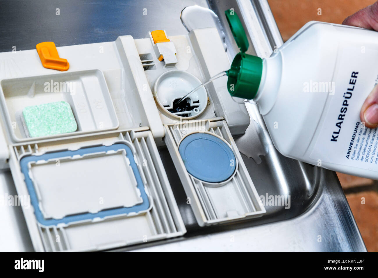 Liquid rinse, dishwasher, Klarspüler, Geschirrspülmaschine Stock Photo
