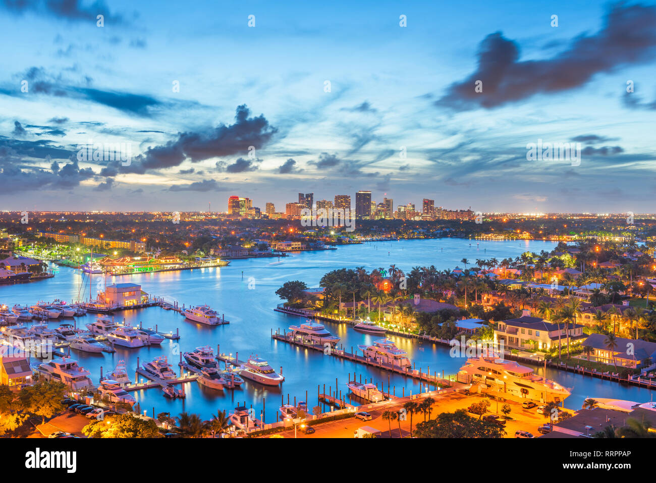 fort lauderdale florida usa skyline and river at dusk stock photo alamy