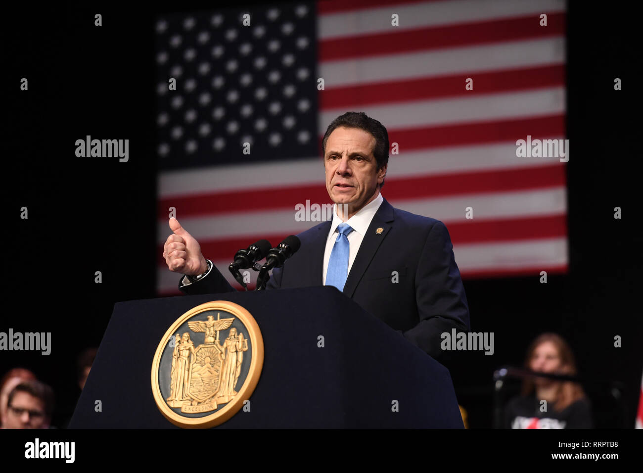 New York Usa 25th Feb 2019 Governor Andrew Cuomo Signs The