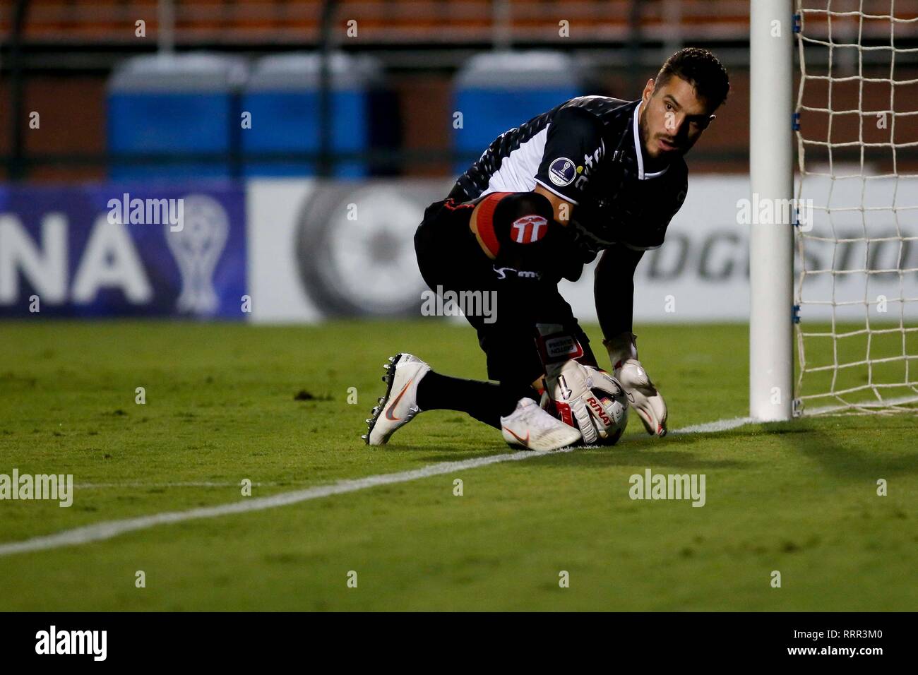 Sao Paulo Sp 26 02 2019 Santos X River Plate Uru Gaston Olveira During The Match Between Santos And River Plate Uru Held At The Estadio Do Pacaembu In Sao Paulo Sp