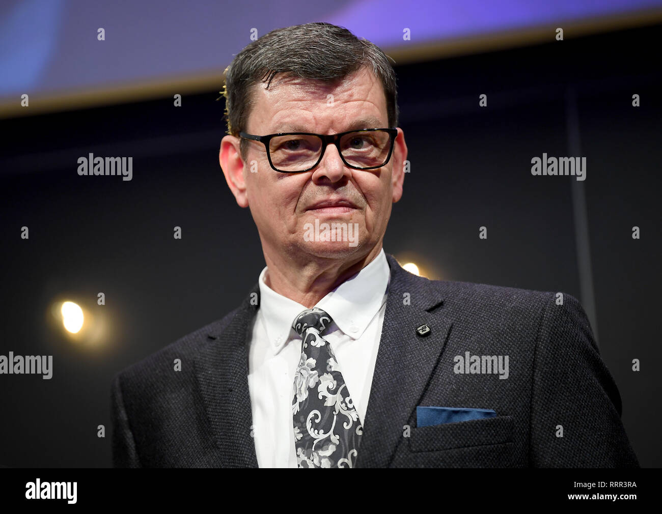 Berlin, Germany. 26th Feb, 2019. Harald Wohlfahrt is delighted about the 'Chef Mentor Award' at the Michelin Star Awards 2019. Credit: Britta Pedersen/dpa-Zentralbild/dpa/Alamy Live News Stock Photo