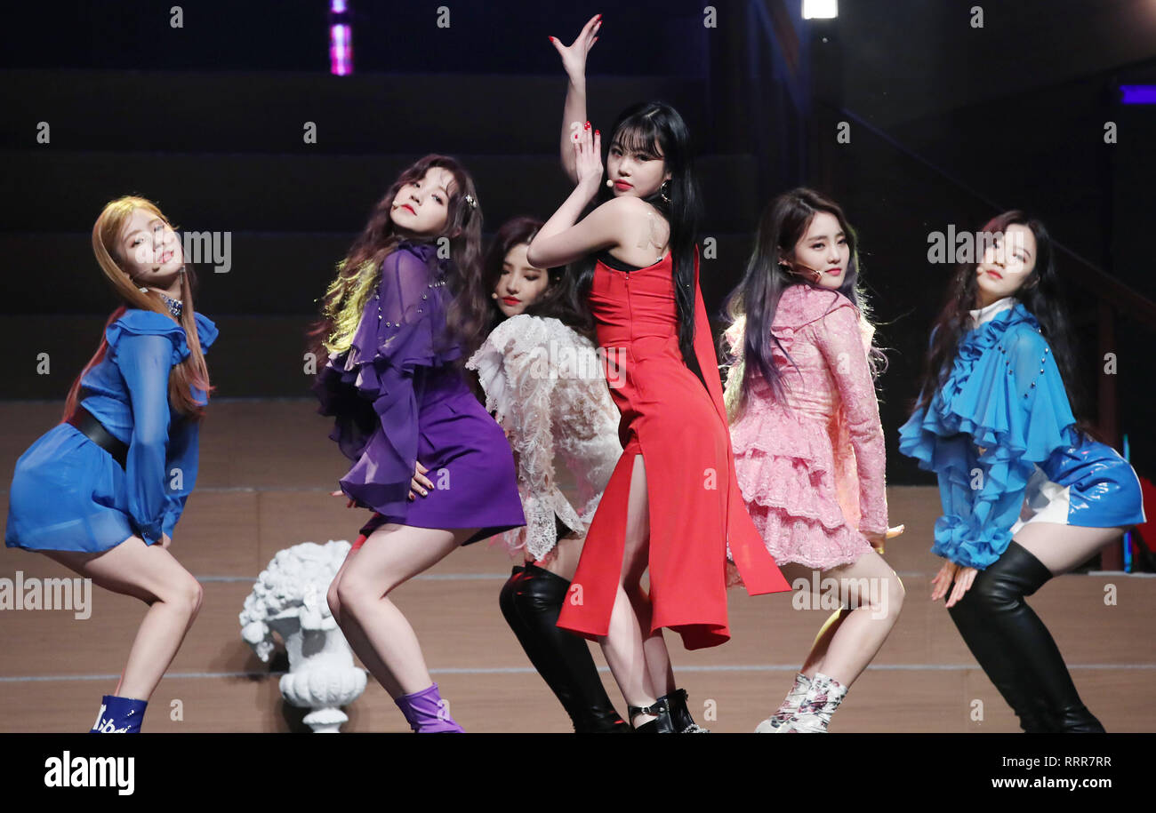 27th Feb, 2019. S. Korean girl group (G)I-DLE South Korean girl group ...