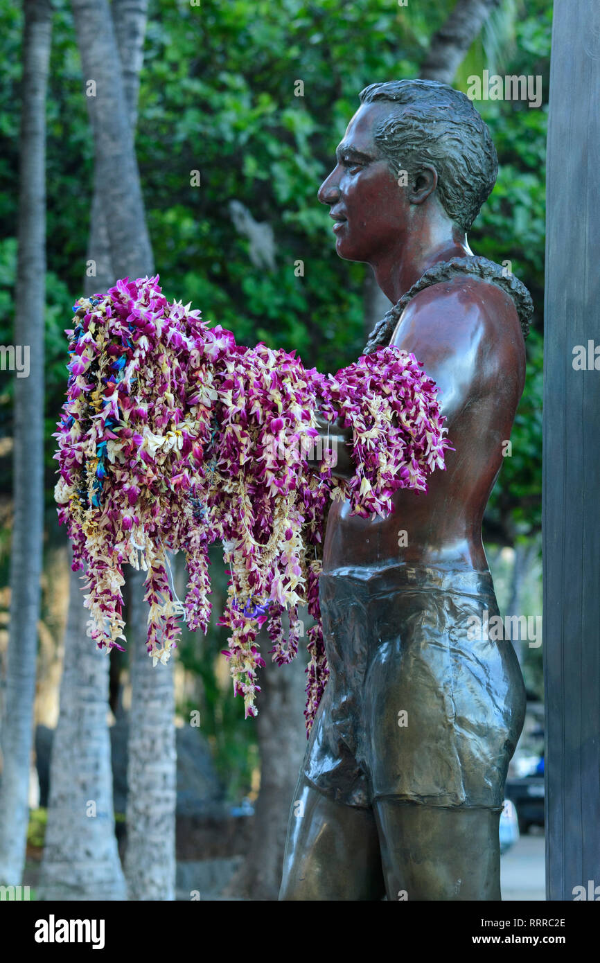 Duke kahanamoku statue waikiki hires stock photography and images Alamy